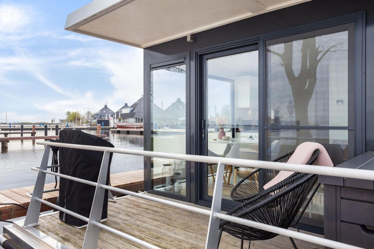 Welcome In - Houseboat Agua Dolce Met Tuin, Paviljoenwei 4, Sneek - Offingawier ภายนอก รูปภาพ